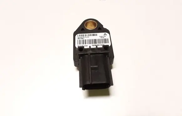 Citroen C-Crosser Airbag deployment crash/impact sensor 8651A001 39754C