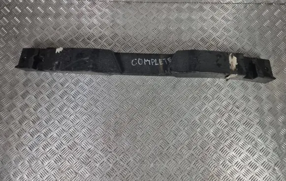 Alfa Romeo Giulietta Front bumper foam support bar 50513513