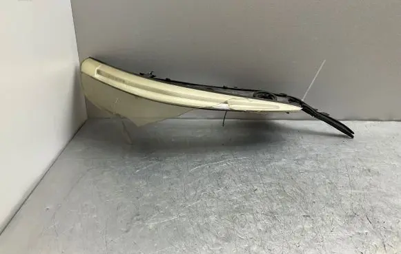 BMW 5 E60 E61 Headlight part 