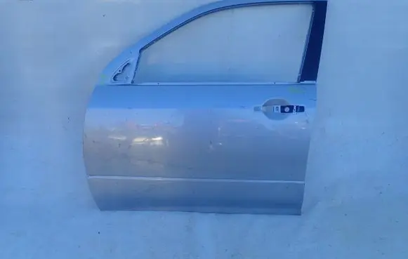 Mitsubishi Outlander Front door
