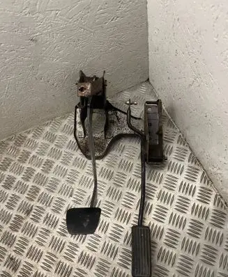 Land Rover Freelander Pedal assembly 