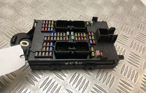 Volvo XC90 Fuse module 31346672