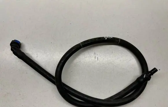Audi Q7 4M Windshield washer fluid hose 4M0955667
