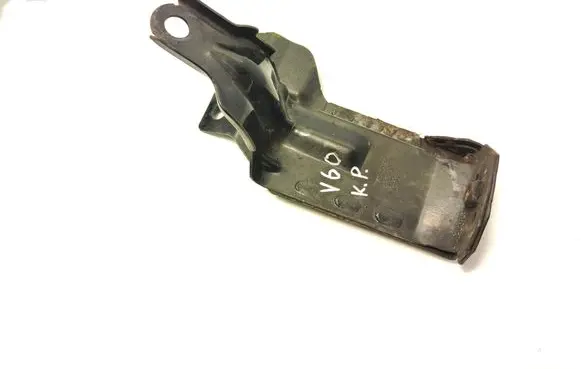 Volvo V60 Radiator mount bracket 31261931 BQ9CC