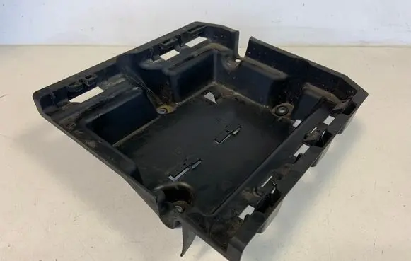 Audi Q7 4M Other engine bay part 4M0907650A