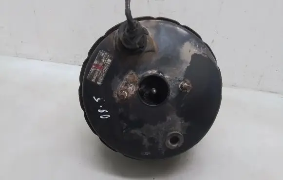Volvo S60 Brake booster P08683259