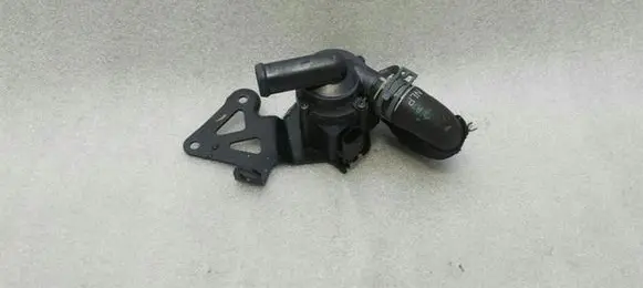 Audi RS6 C7 Electric auxiliary coolant/water pump 079965561
