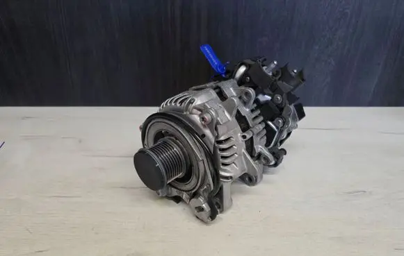 BMW 5 G60 Generator/alternator 5A716F0