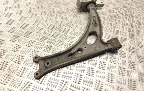 Audi A3 S3 8P Front lower control arm/wishbone 1K0407153G
