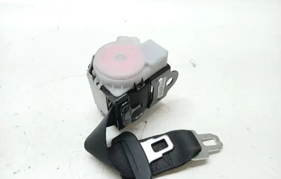 Hyundai i30 Middle seatbelt (rear) 89850-G4000