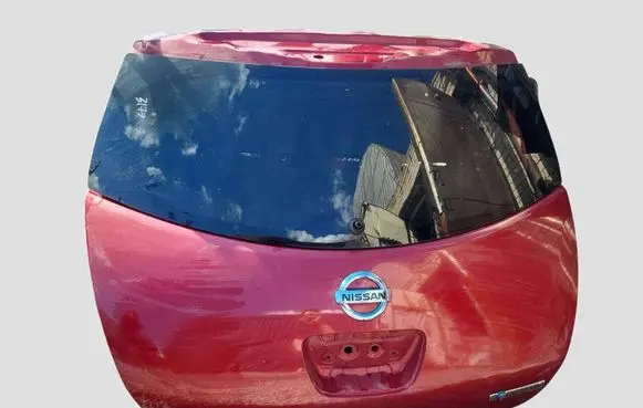 Nissan Leaf I (ZE0) Tailgate/trunk/boot lid