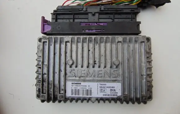 Peugeot 206 Gearbox control unit/module 9642162580 S118057506C