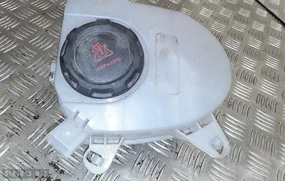 Volkswagen T-Roc Coolant expansion tank/reservoir 5wa121407f