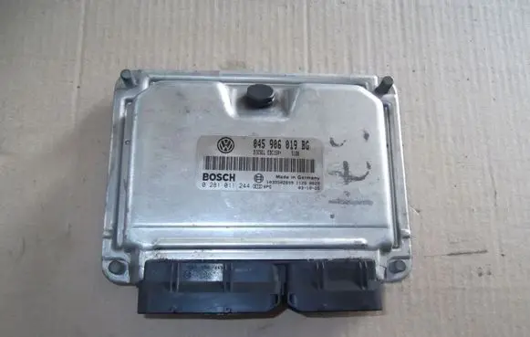 Seat Ibiza III (6L) Engine control unit/module 0281011244