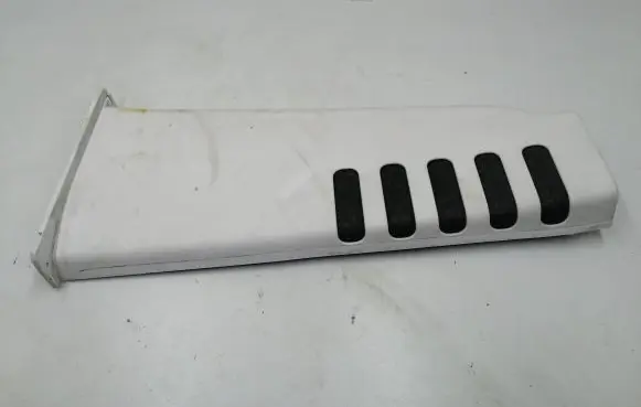 Think City (B) pillar trim (bottom) 5701017 5701013