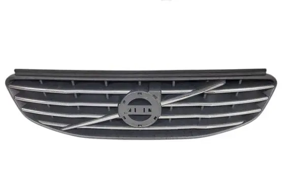 Volvo XC60 Front bumper upper radiator grill 31333832 31333836