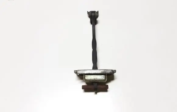Suzuki Grand Vitara II Front door check strap stopper 