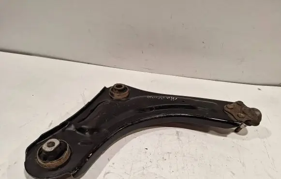 Renault Megane III Front control arm