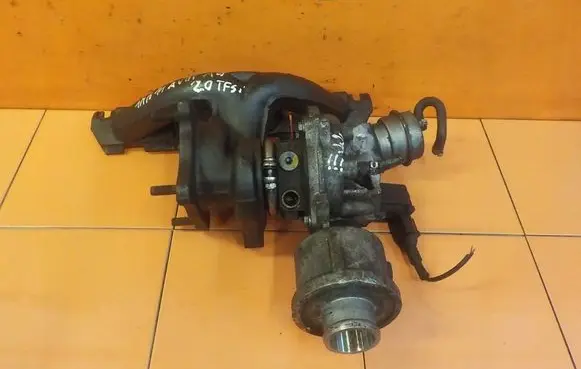 Audi A4 S4 B7 8E 8H Turbo 06D145701H
