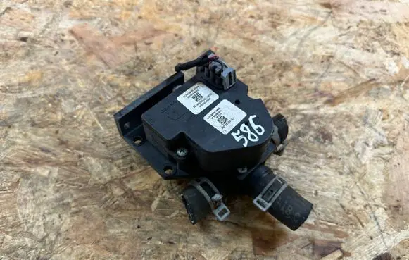 Tesla Model S Electric auxiliary coolant/water pump 600737000E 6007370