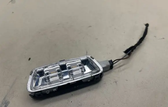 Mercedes-Benz GLC X253 C253 Boot/trunk interior light A0009064301 011604 19128201