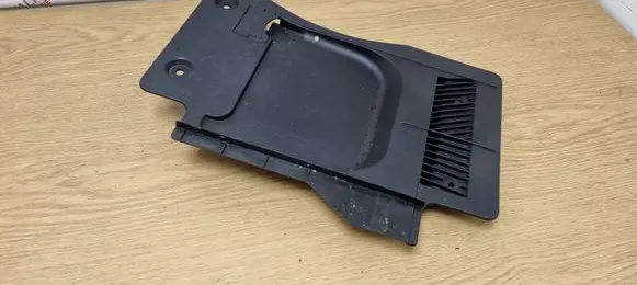BMW 6 F06 Gran coupe Subwoofer grill/trim 9242213