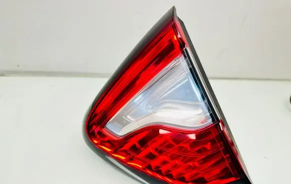 Renault Captur Tailgate rear/tail lights 265500812R