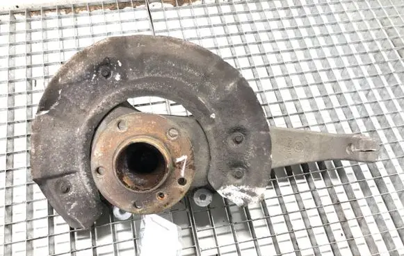 BMW 5 F10 F11 Front wheel hub spindle knuckle