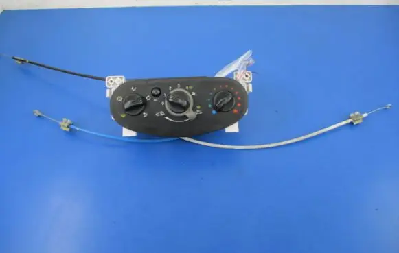 Dacia Sandero Climate control unit