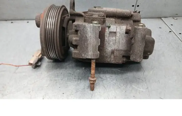Mazda 3 I Air conditioning (A/C) compressor (pump)