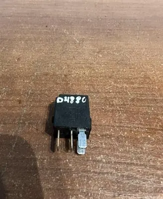 Mercedes-Benz ML W163 Other relay 4RA00781300 D4880