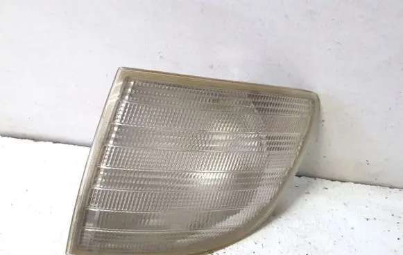 Mercedes-Benz Vito Viano W638 Front indicator light 6R01489