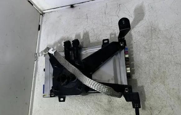 Tesla Model Y Other devices 1775000-91-K
