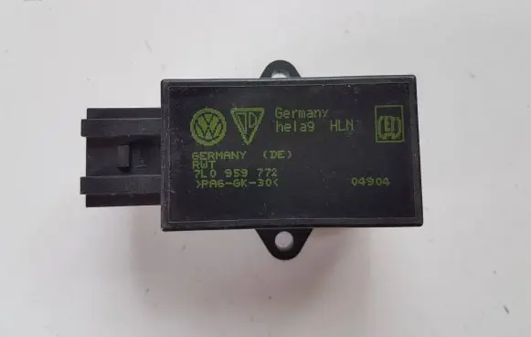 Porsche Cayenne (9PA) Seat heating relay 7L0959772