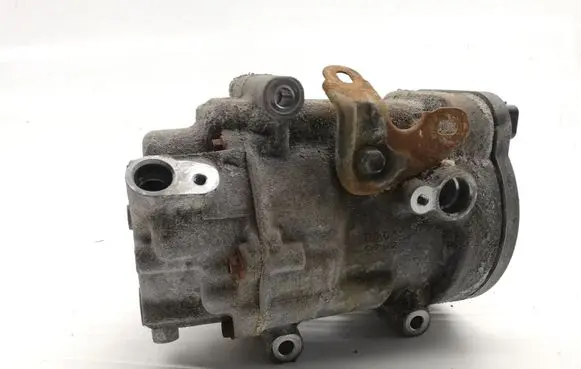 Toyota C-HR I Air conditioning (A/C) compressor (pump) ESB20C 0424000370