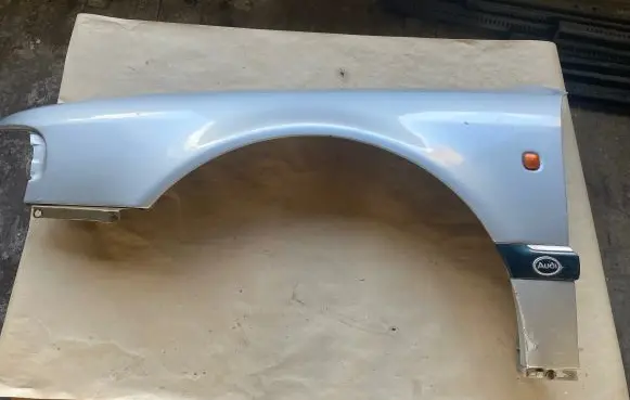 Audi A8 S8 D2 4D Fender 4D0821111A