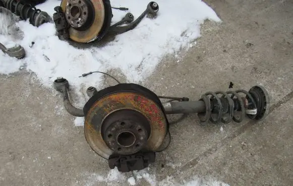 BMW X3 F25 Front wheel hub spindle knuckle