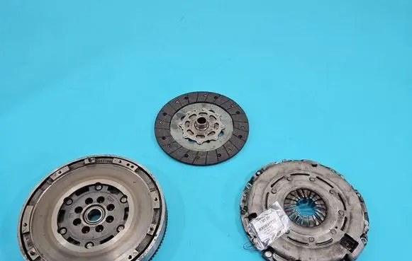 Peugeot 3008 II Dual mass flywheel 293390 IMPRK1501204