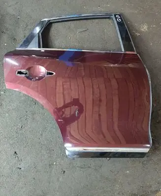 Infiniti EX Rear door