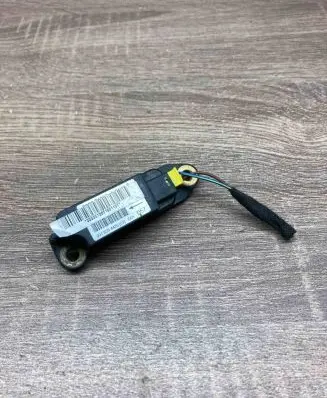 Mercedes-Benz C W203 Airbag deployment crash/impact sensor 0018204426