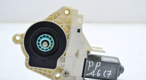 Audi A6 S6 C7 4G Front door window regulator motor 8K0959802B 12420250548
