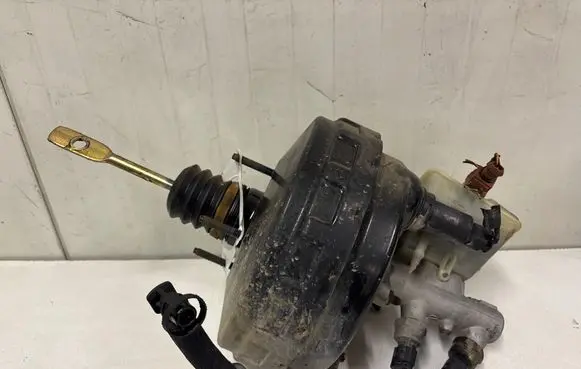 Volvo XC70 Brake booster 03785960014 P30714326 032552