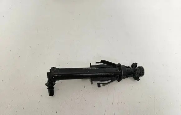 Volkswagen Touareg III Headlight washer spray nozzle 760955103