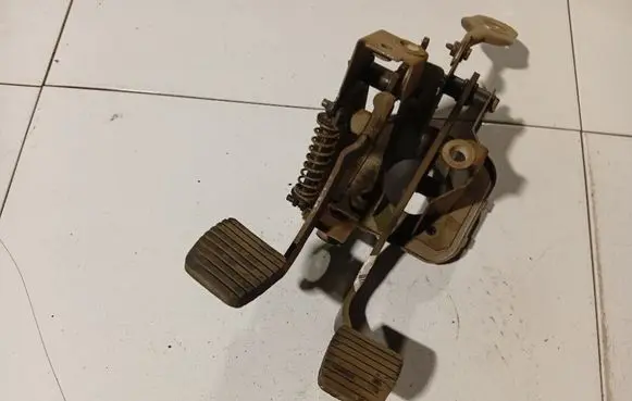 Brake pedal