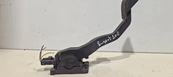 Peugeot 206 Accelerator throttle pedal 9645852280