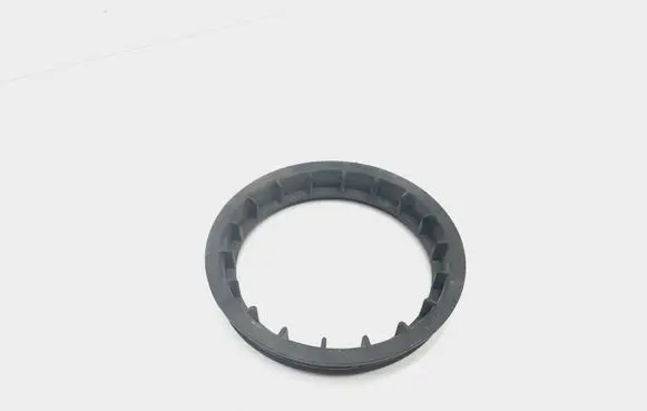 Volvo XC90 In tank fuel pump screw locking ring/nut 8649739