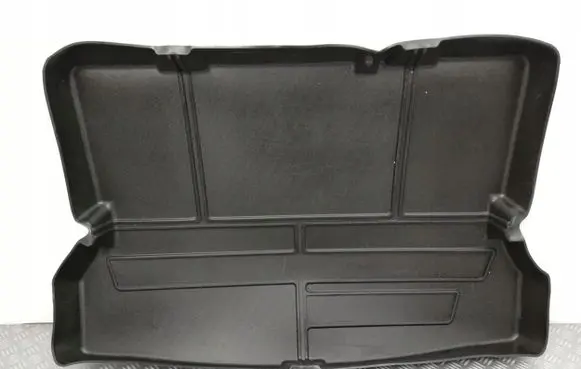 Nissan Pulsar Trunk/boot mat liner 