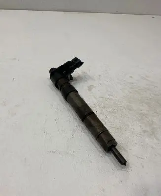 Land Rover Freelander 2 - LR2 Fuel injector 0445115042