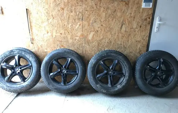 Renault Megane IV R17 alloy rim ATT780