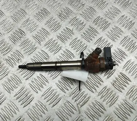 Volkswagen Golf VII Fuel injector 04L130277AE 0445110471